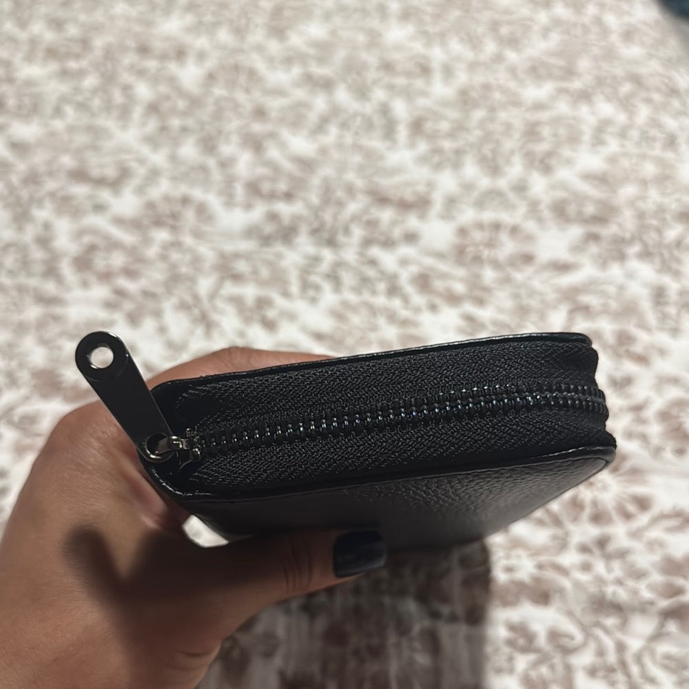 Black Textured Wallet - Picture 3 of 15